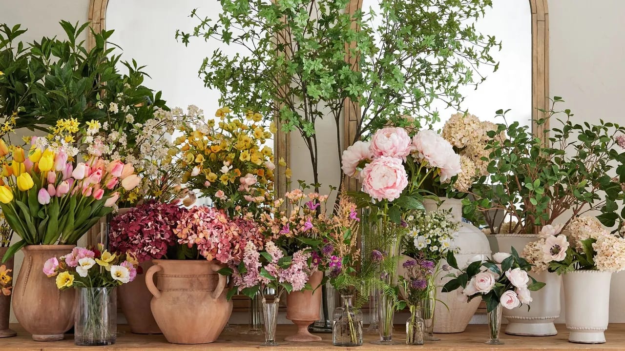 Beautiful floral arrangement by Goldner Walsh